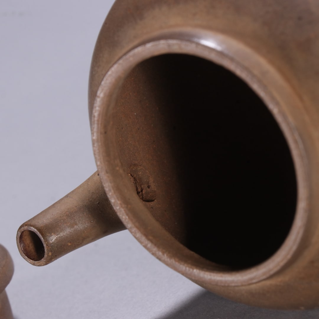 A beautiful purple sand cow button teapot - 8