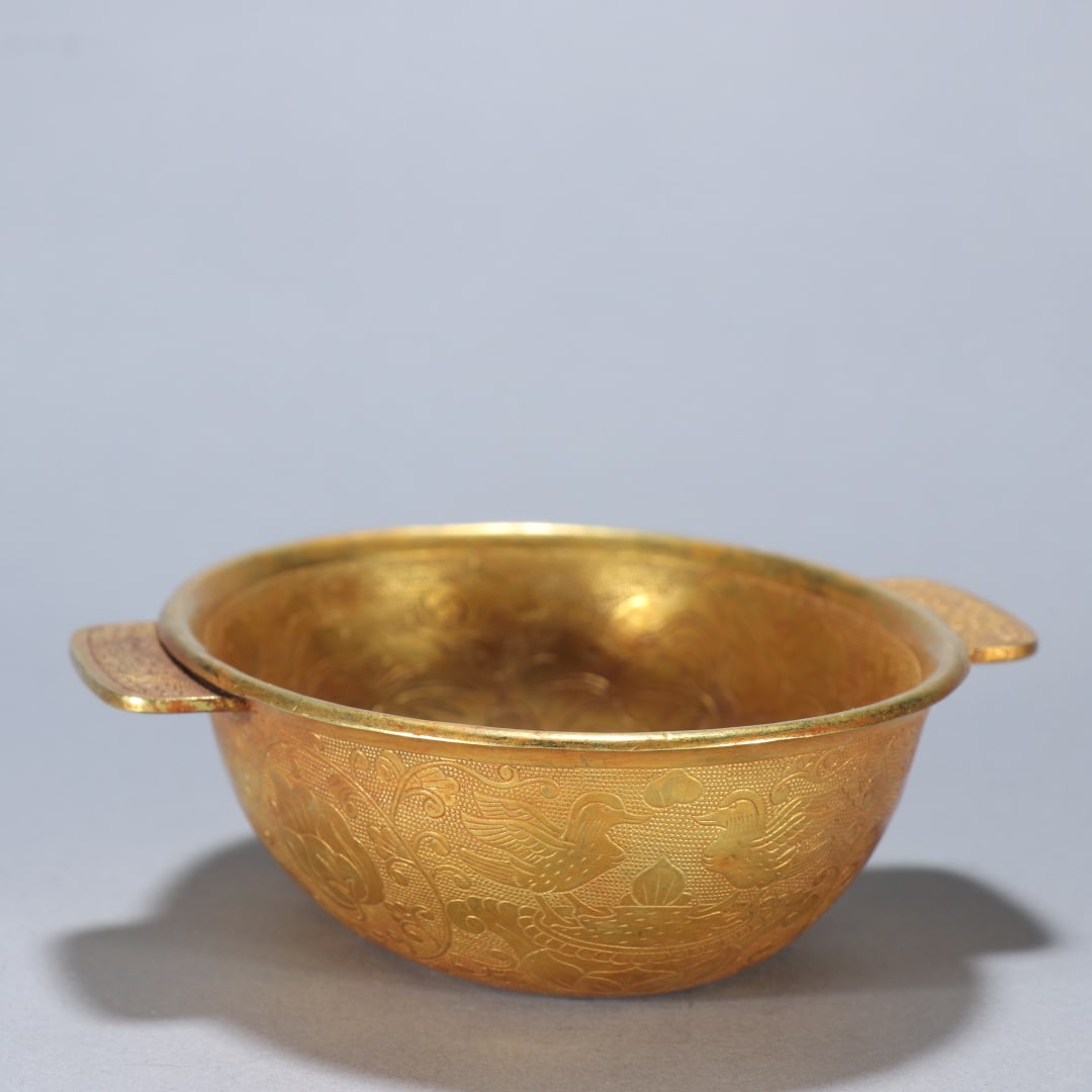 A beautiful copper gilt patterned ear cup - 3