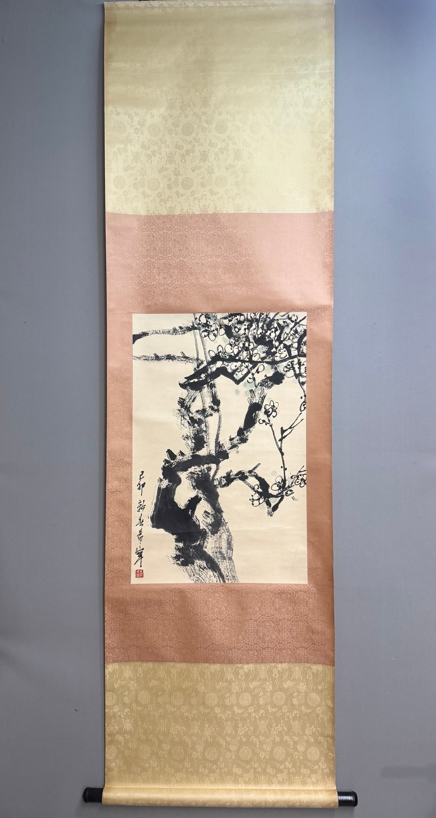 A beautiful work by Yu Xining: Yu Xining's exquisite works Size:68x45cm (The Dimensions Of All Batches Are Manually Measured.If You Need More Detailed Information, Please Contact Our Customer Service Before