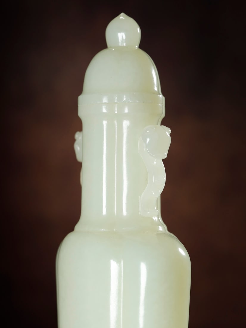 A beautiful white jade ruyi ear cap bottle - 6