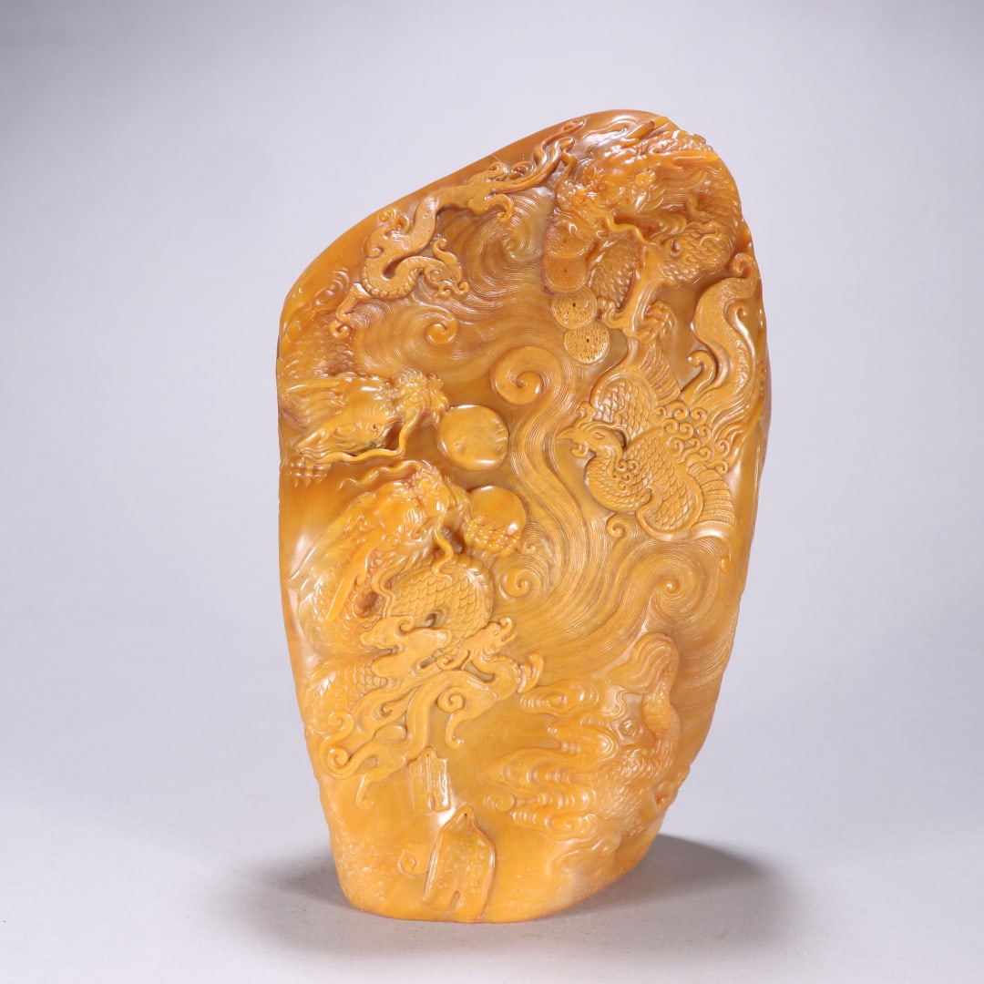 A Qing Dynasty Tian Huang stone dragon and phoenix seal (1 of 9)