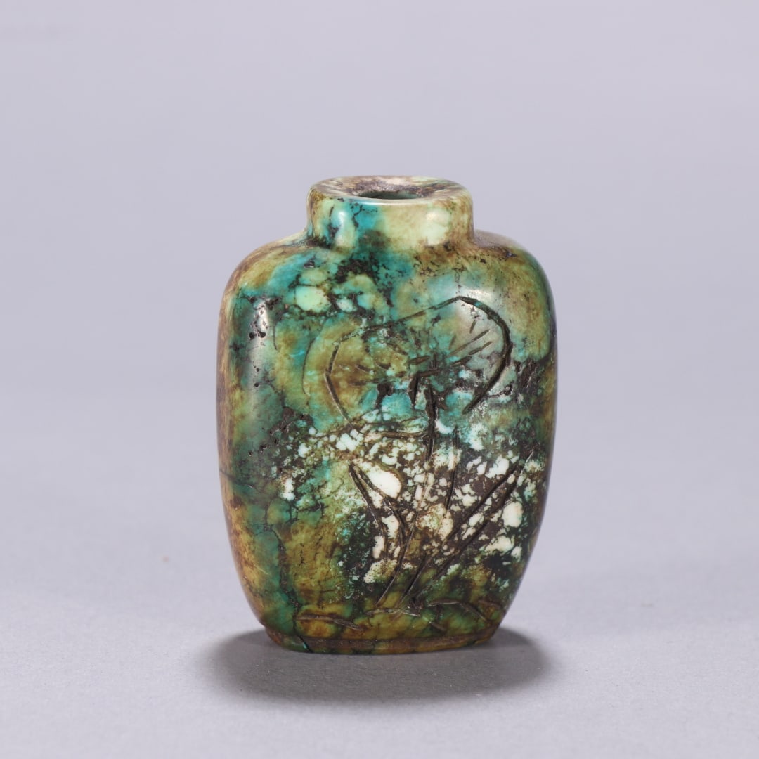 A fine turquoise lotus leaf pattern snuffbox - 4