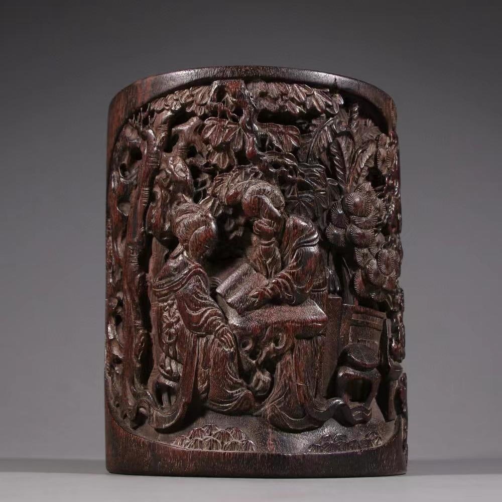 A Qing Dynasty small-leaved rosewood character story pen holder: Qing Dynasty small-leaved rosewood character story pen holder SIZE:H:17cmW:14cmW:1165g (The Dimensions Of All Batches Are Manually Measured.If You Need More Detailed Information,