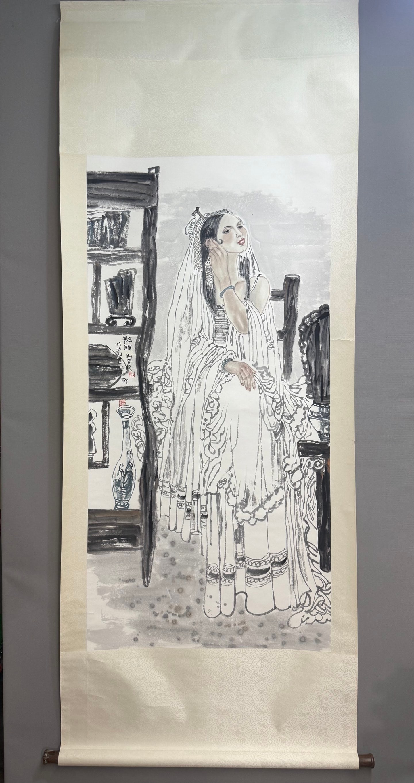 A figure painting by Liu Xuanrang (1 of 8)