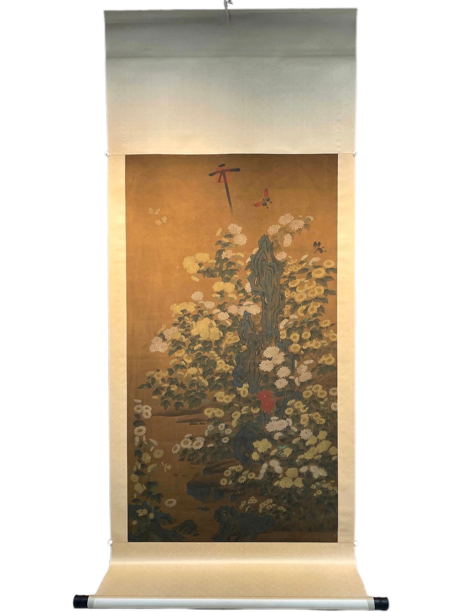 A silk book of Song Huizong of the Song Dynasty: Silk book of Song Huizong of the Song Dynasty FlowercoreSize:188x100cm (The Dimensions Of All Batches Are Manually Measured.If You Need More Detailed Information, Please Contact Our Customer Service B