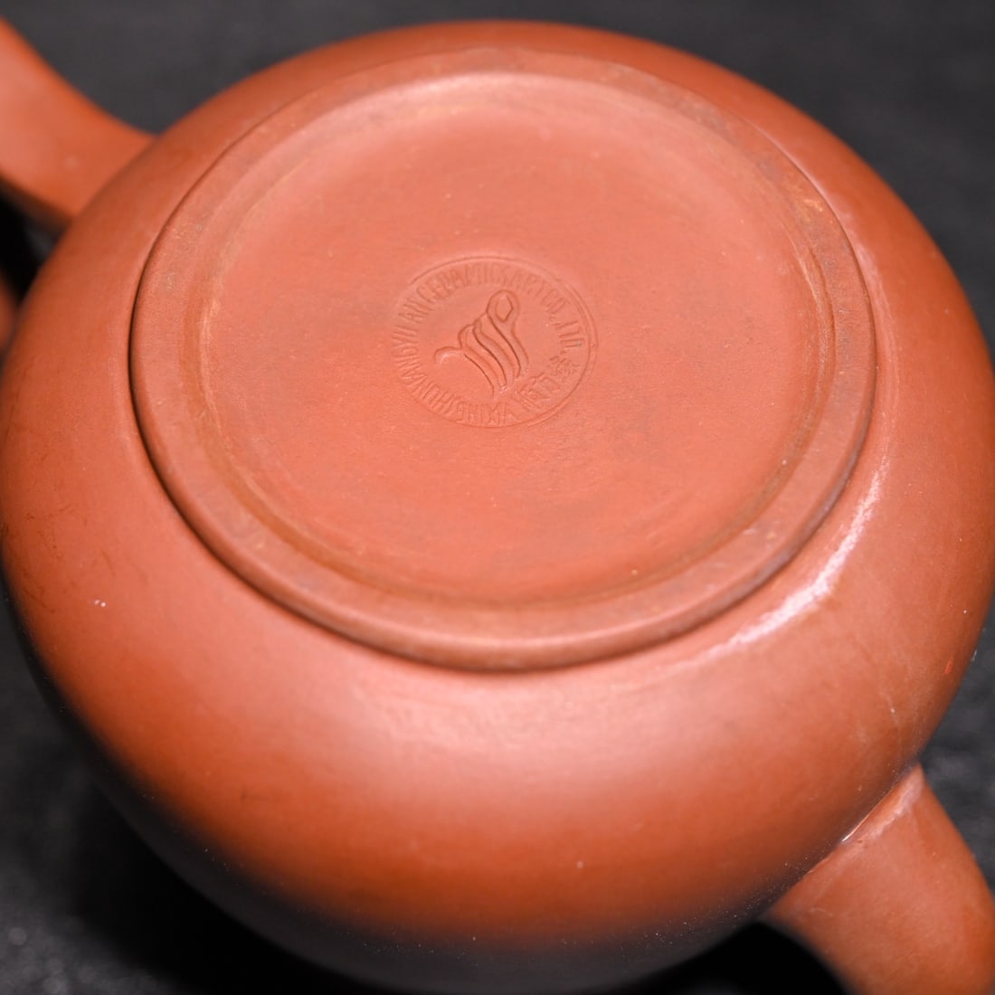 A beautiful old purple clay pot - 9