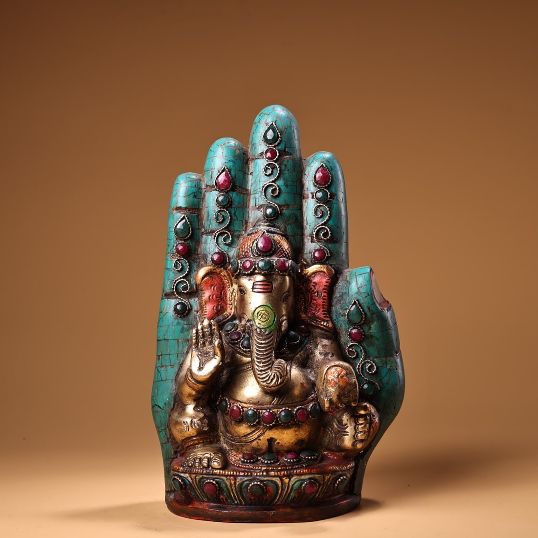 A beautifully inlaid gemstone painting gilded Tibetan tantric sitting Buddha's hand elephant trunk (1 of 9)