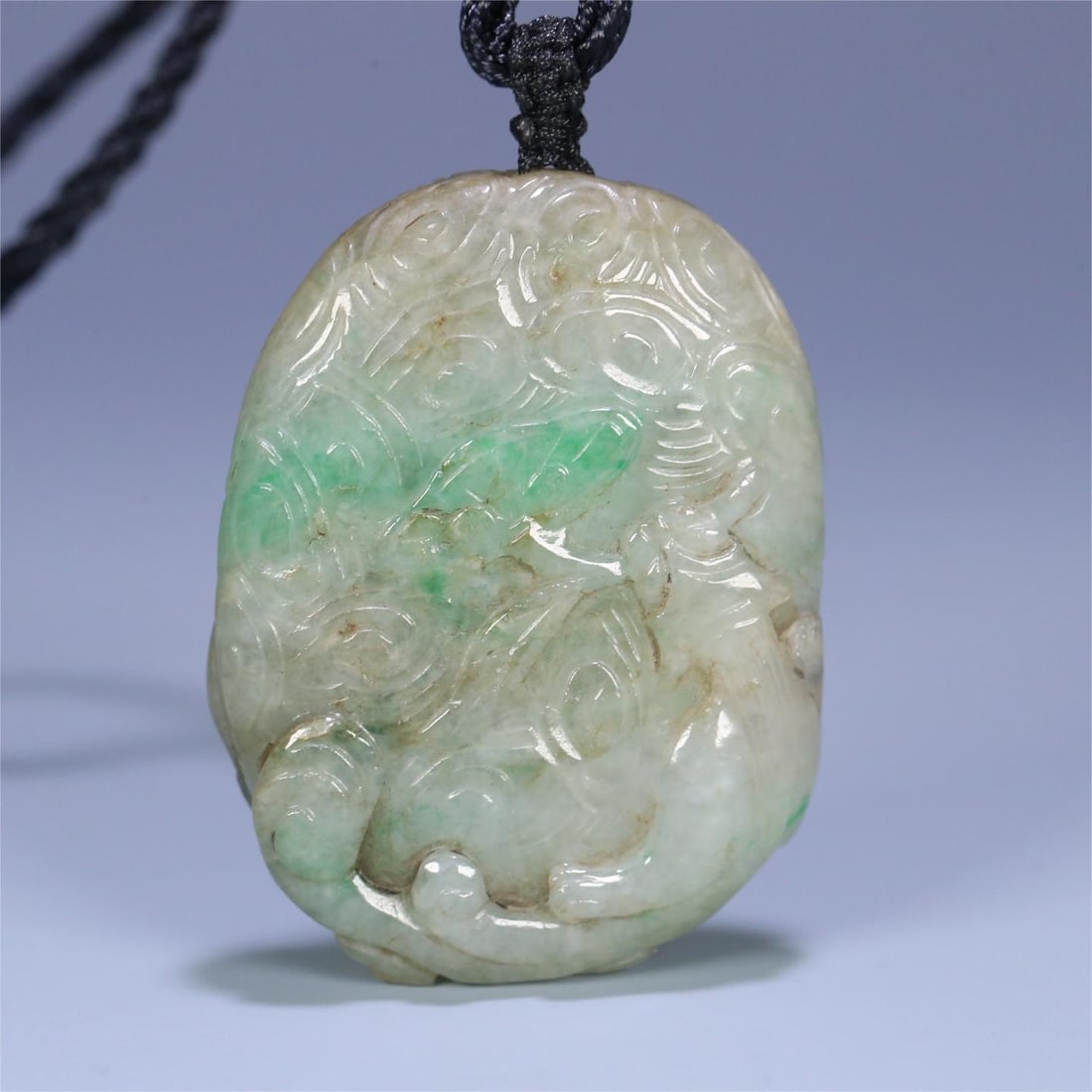 An old jade dragon card from the Qing Dynasty (1 of 9)