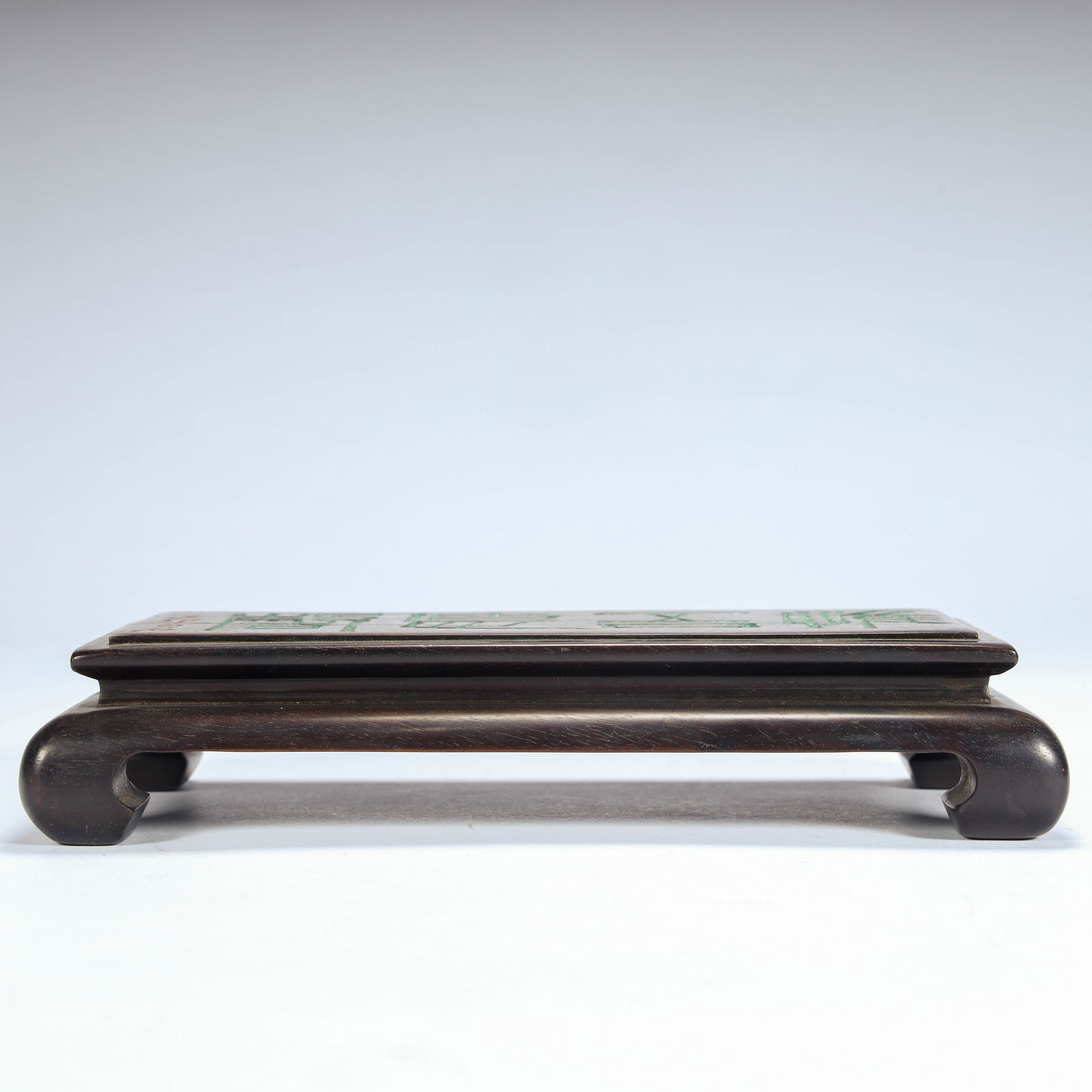 A Qing Dynasty rosewood poetry seat: The Qing Dynasty's rosewood poetry and literature Size:H:3.5cmL:17cmW:8.7cmW:189g (The Dimensions Of All Batches Are Manually Measured.If You Need More Detailed Information, Please