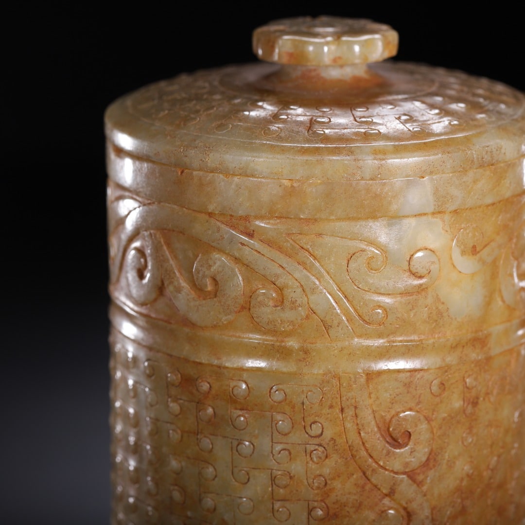 A beautiful ancient jade vase - 5