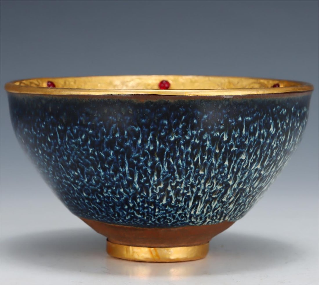 A Song Dynasty Jianzhan Yao glazed gold carved gemstone hat bowl (1 of 9)