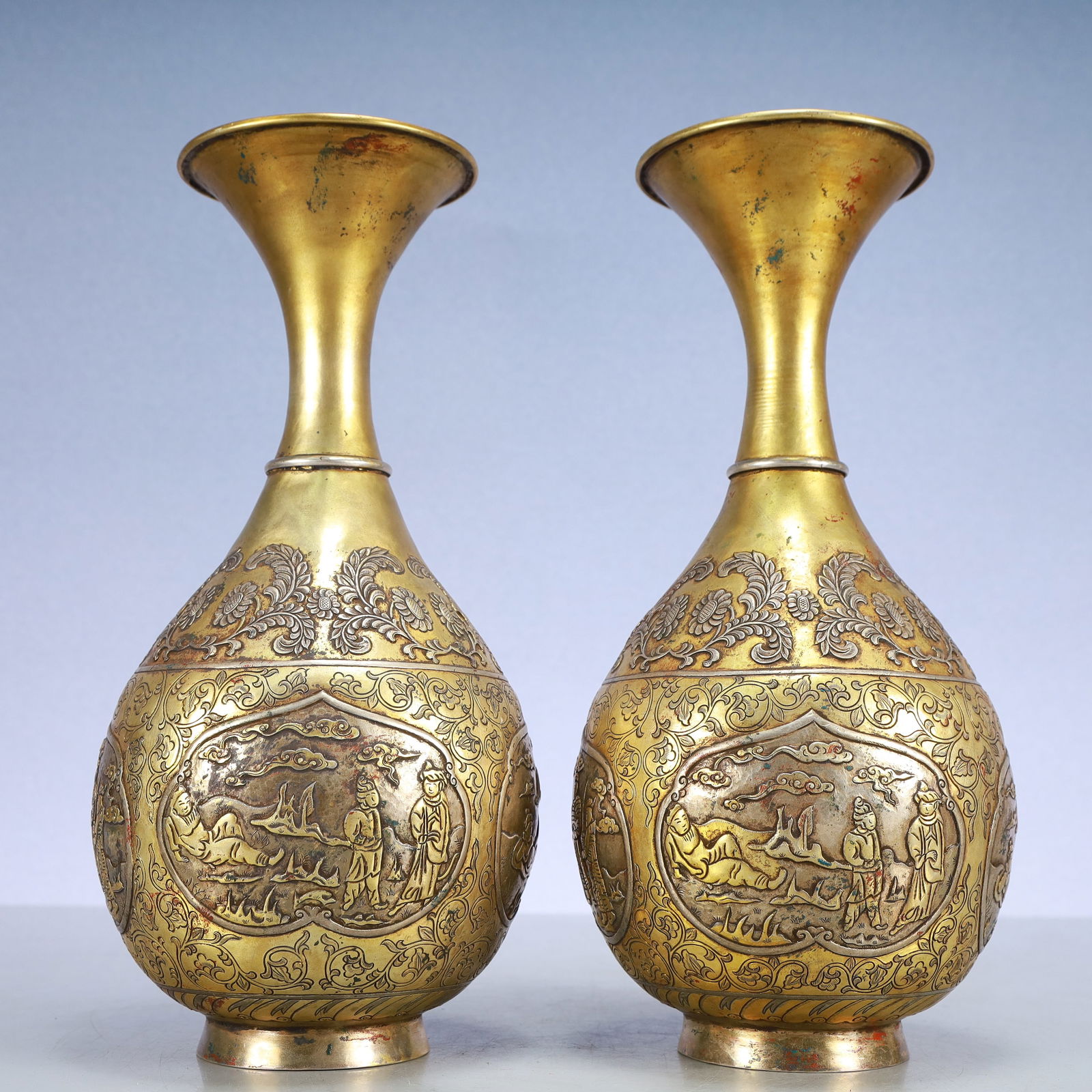 A Exquisite A pair of Gilt Bronze Lotus Pattern Character and Story Pattern Vase (1 of 11)