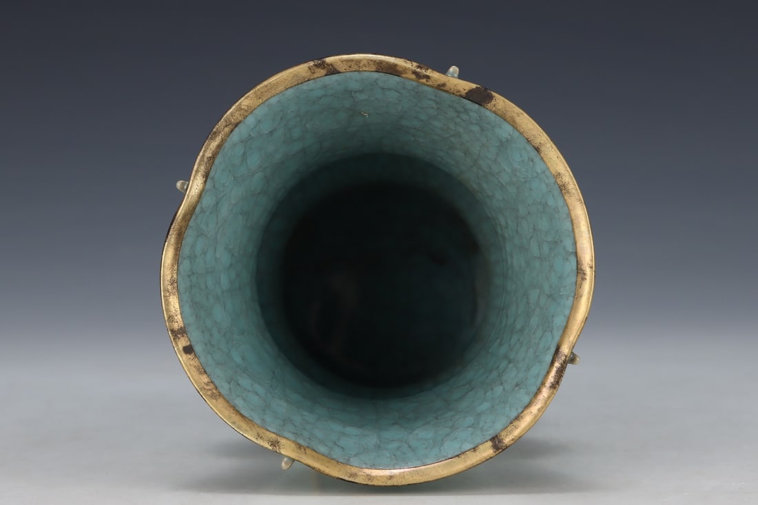 An Exquisite Ru yao Vase - 7