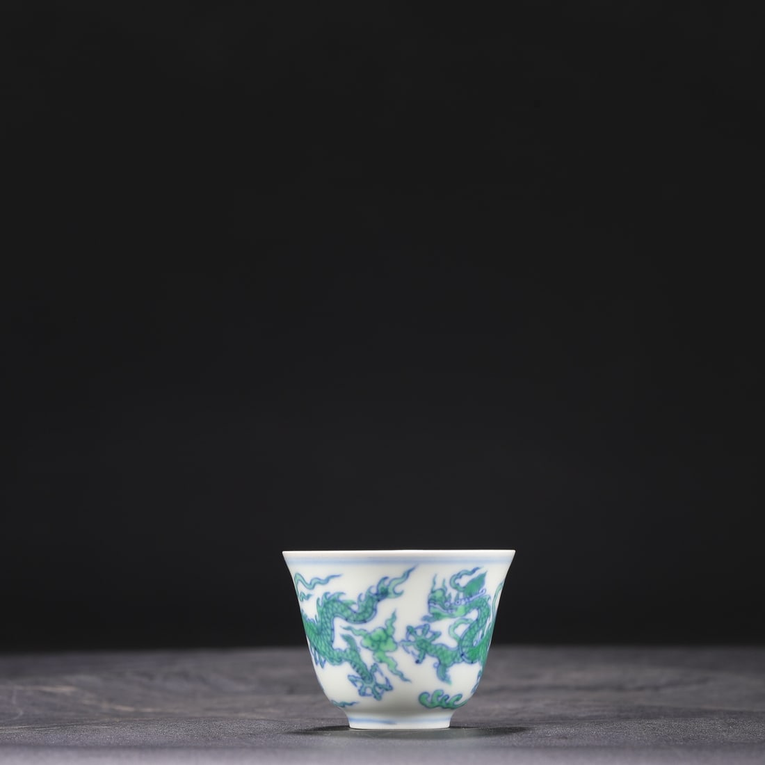 An Exquisite Green Glazed Dragon Pattern Cup - 4