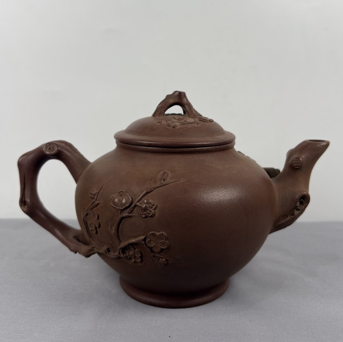 An Exquisite Purple Sands Plum flower Pattern Teapot - 3