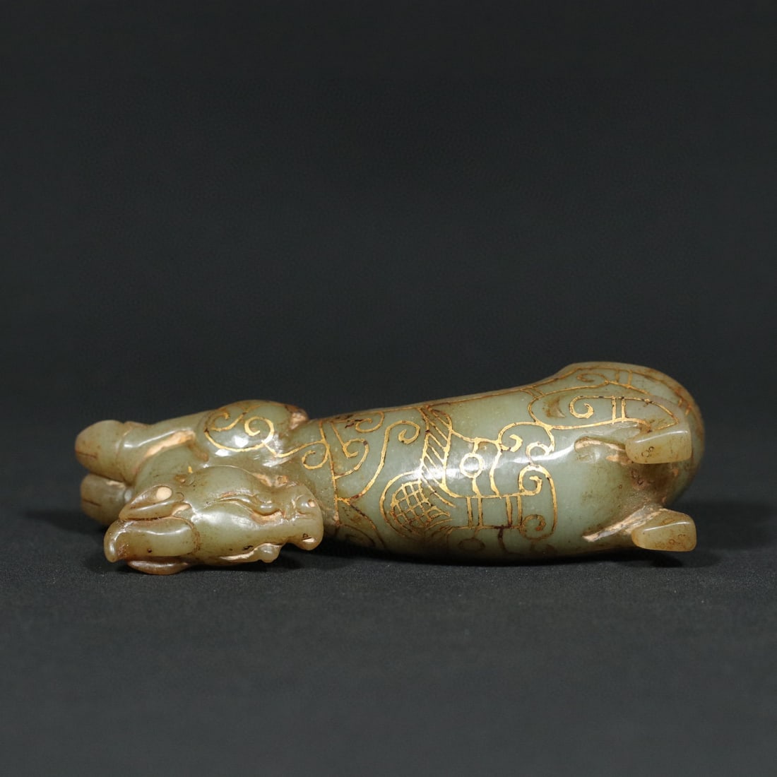 An Exquisite White Jade Gilt Beast-Face Pattern Hook - 3