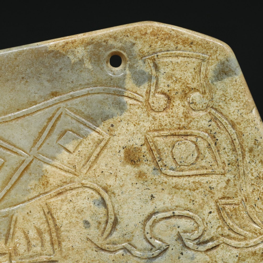 An Exquisite White Jade Tiger Pattern Ornament - 4