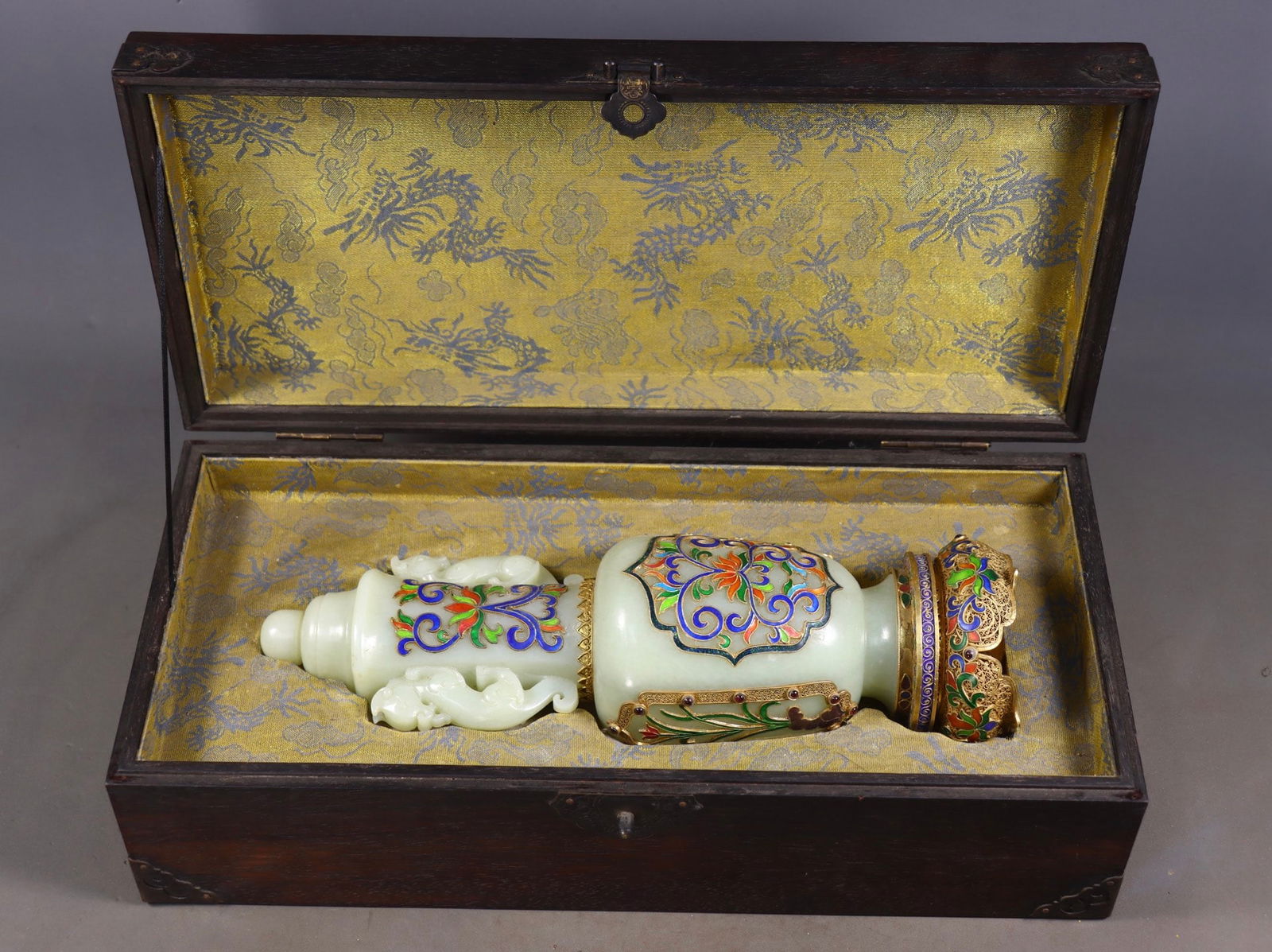 An Exquisite White Jade Cover with Gold Inlaid Gems Lotus Pattern Double-Ears Vase (1 of 9)