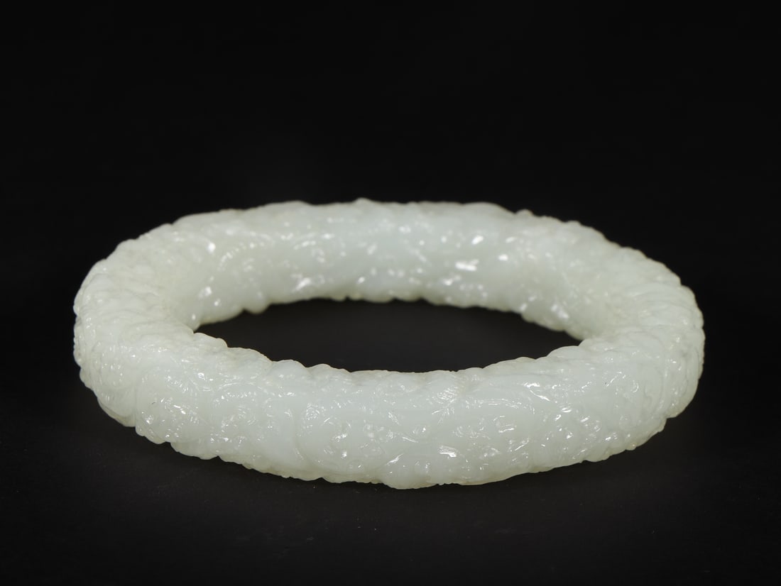An Exquisite White Jade Dragon Pattern Bracelets - 7