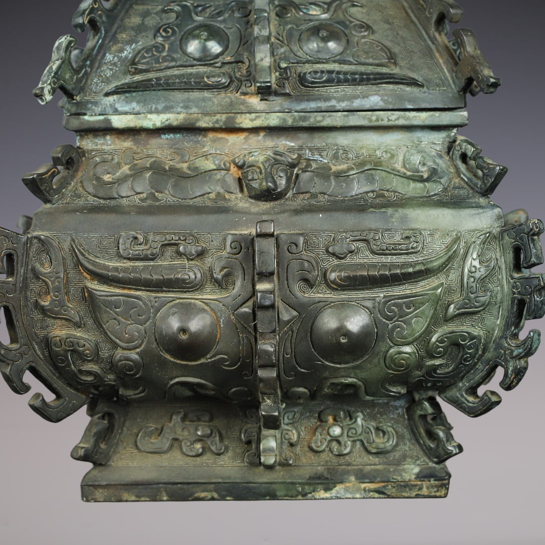 An Exquisite Bronze Beast-Face Pattern Censer - 3