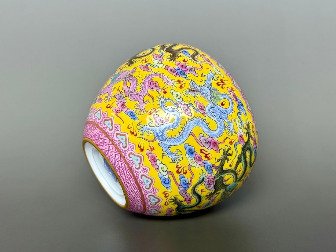 An Exquisite Agate Red-Glazed Painted Gold Dragon Pattern Jar - 7