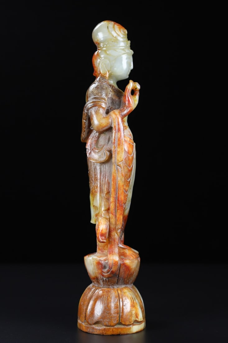 An Exquisite White Jade Buddha Statue - 8