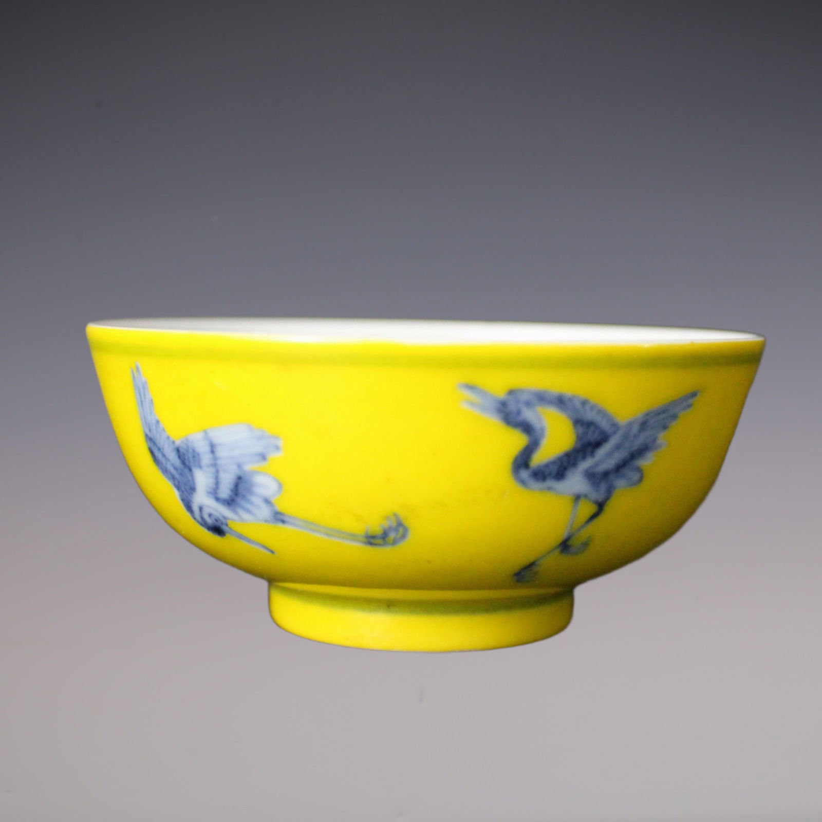 An Exquisite Blue and White Crane Pattern Bowl - 3