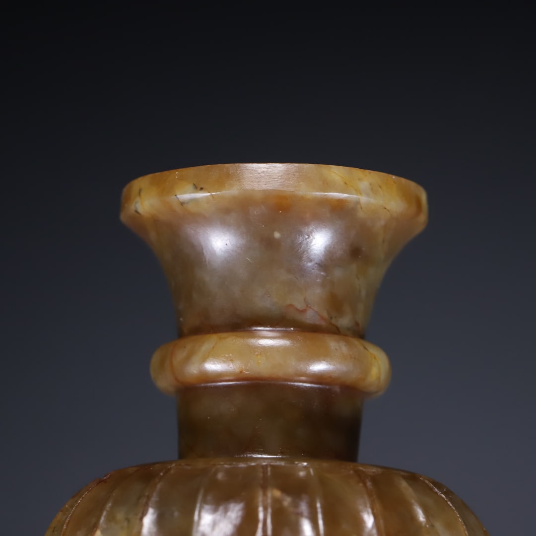 An Exquisite White Jade Stem BowI - 5