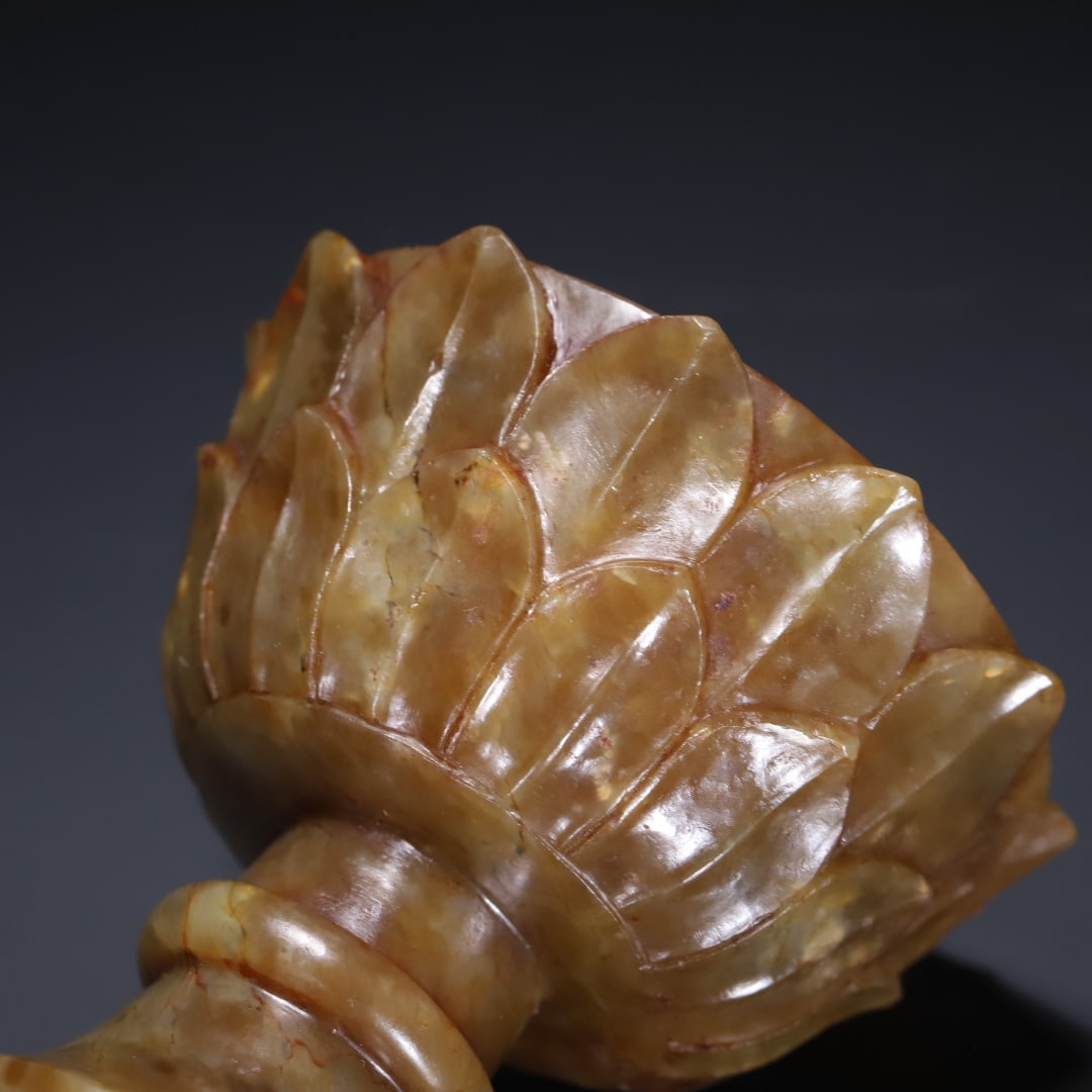 An Exquisite White Jade Stem BowI - 6
