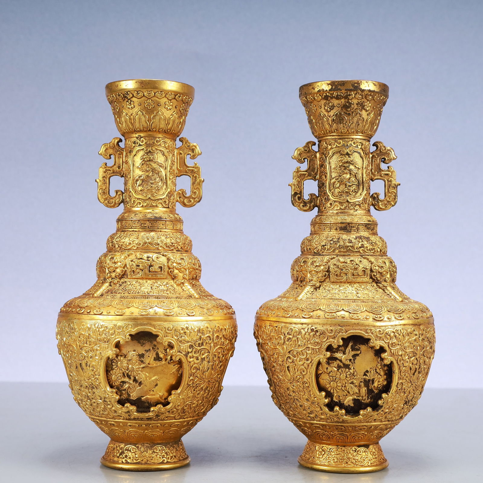 A Exquisite A pair of Gilt Bronze Lotus Pattern Flower and Bird Pattern Dragon Pattern Double-Ears (1 of 11)