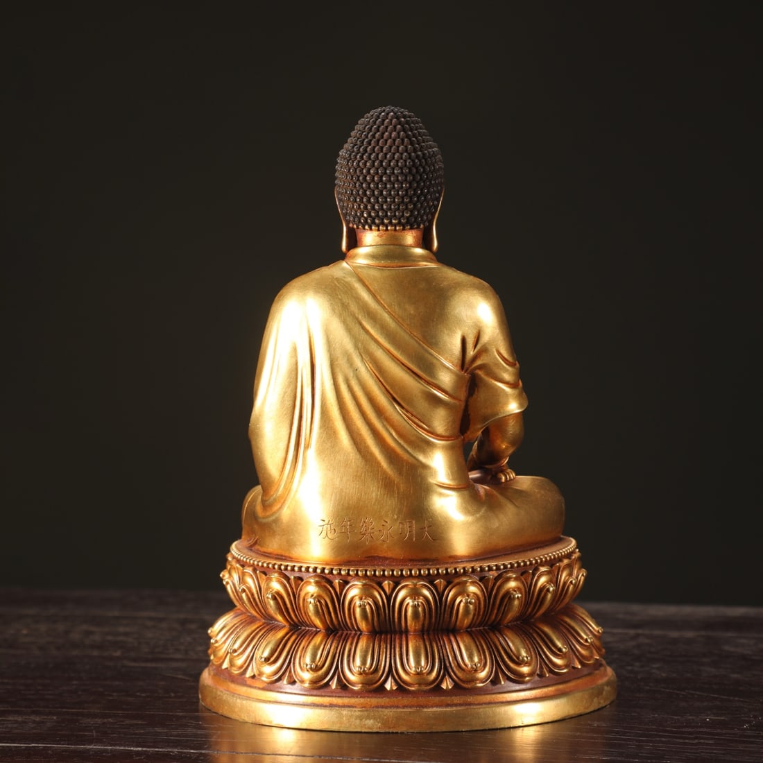 An Exquisite Gilt Bronze Buddha Statue - 3