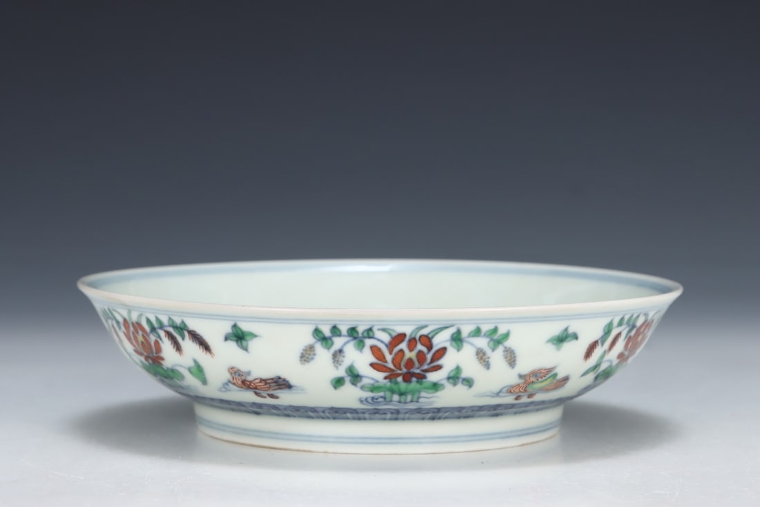 An Exquisite Doucai Flower and Bird Pattern Plate - 8