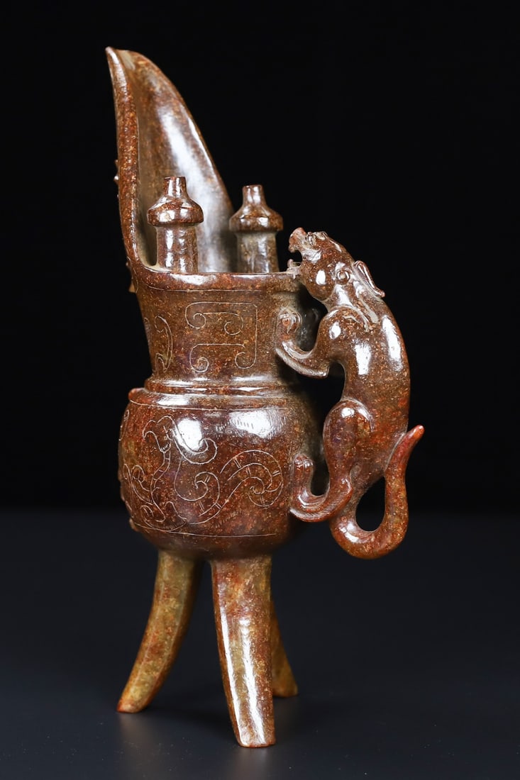 An Exquisite White Jade Phoenix Pattern Tripod Cup - 4