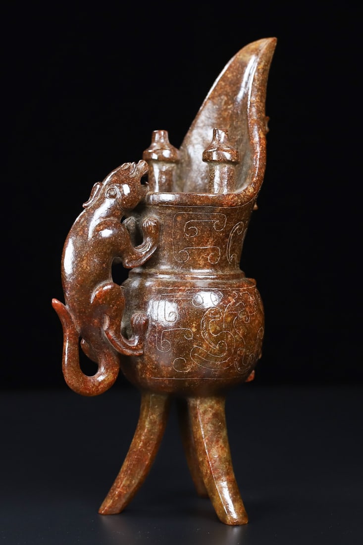 An Exquisite White Jade Phoenix Pattern Tripod Cup - 5