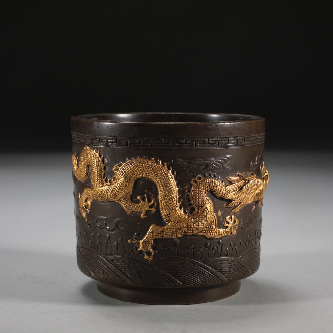 An Exquisite Gilt Bronze Dragon Pattern Seawater Pattern Censer - 3