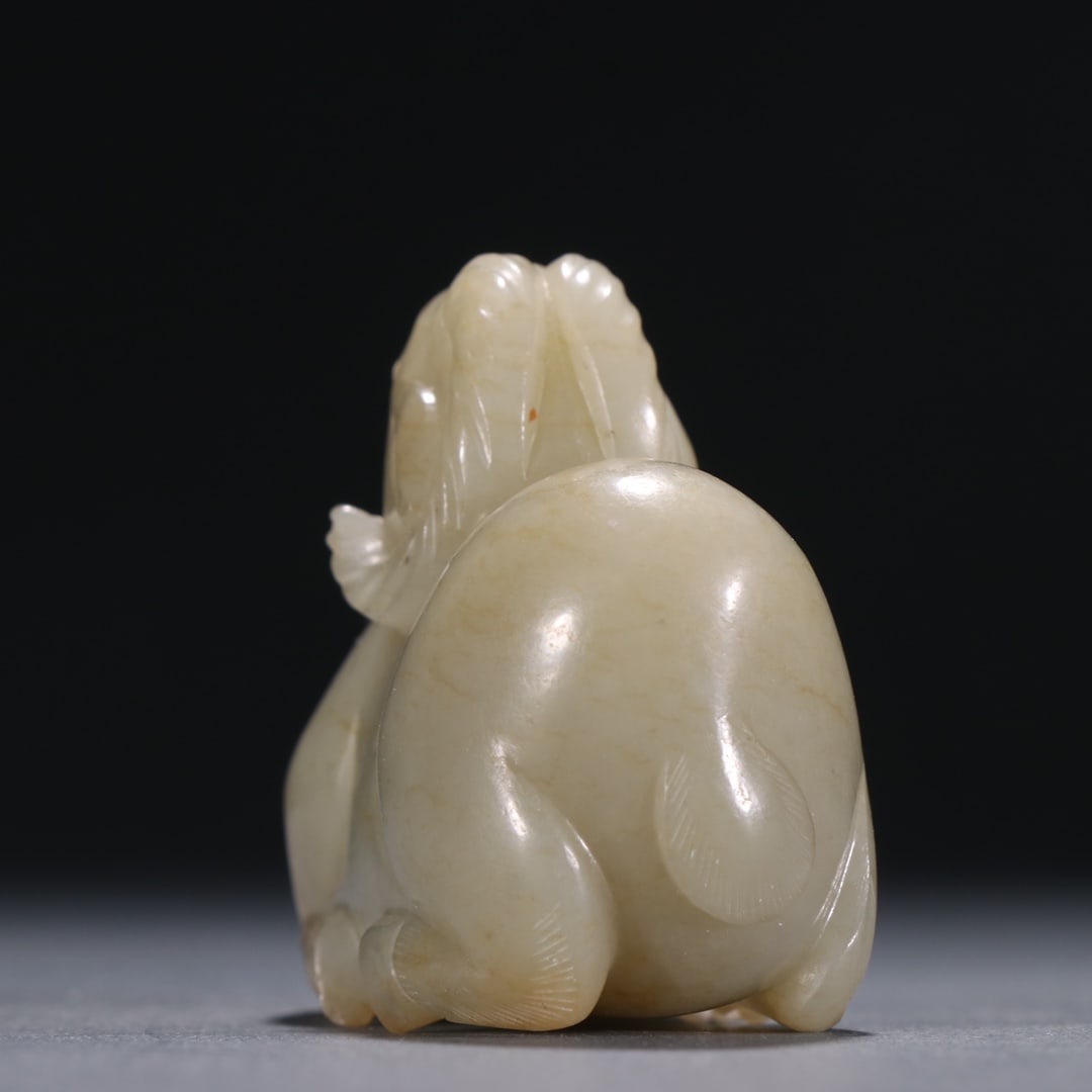 An Exquisite White Jade Sheep Ornament - 6
