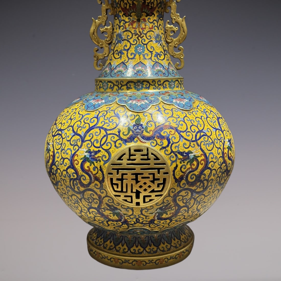 An Exquisite Cloisonne Lotus Pattern Dragon Pattern Bats and Peach Pattern Double-Ears Vase - 5