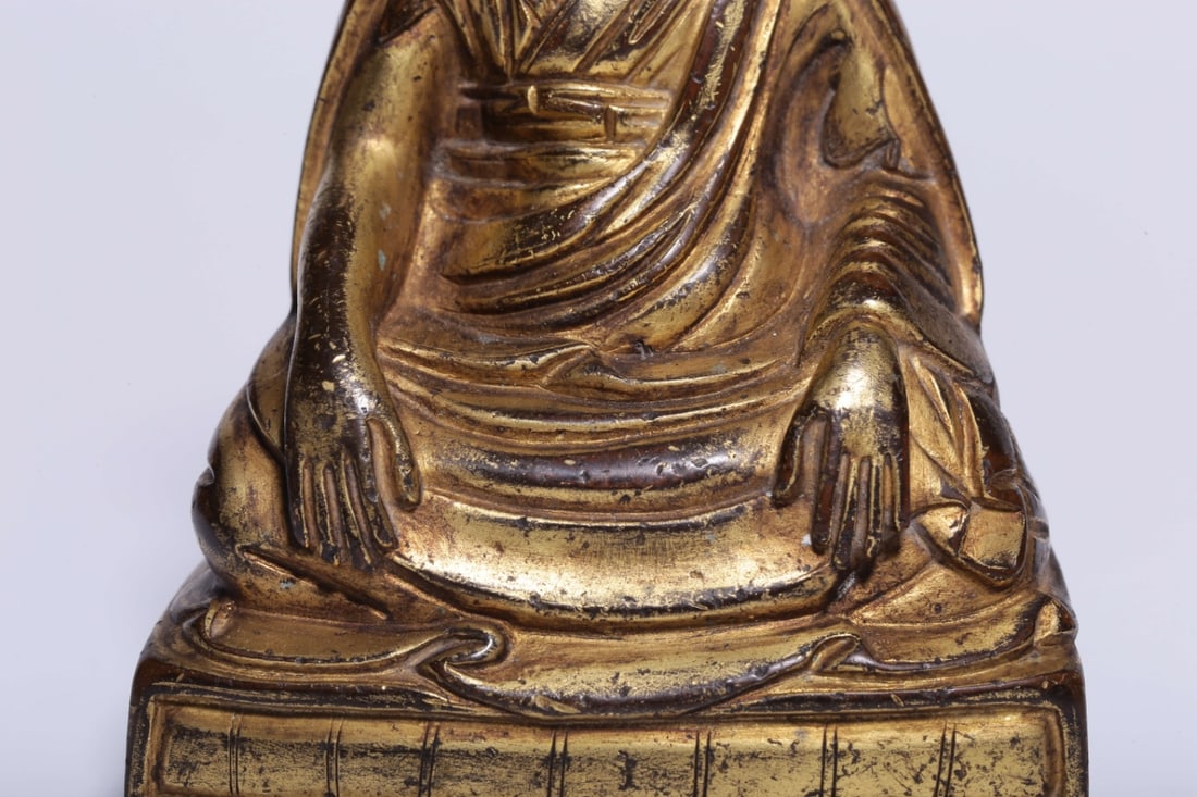 An Exquisite Gilt Bronze Buddha Statue - 3