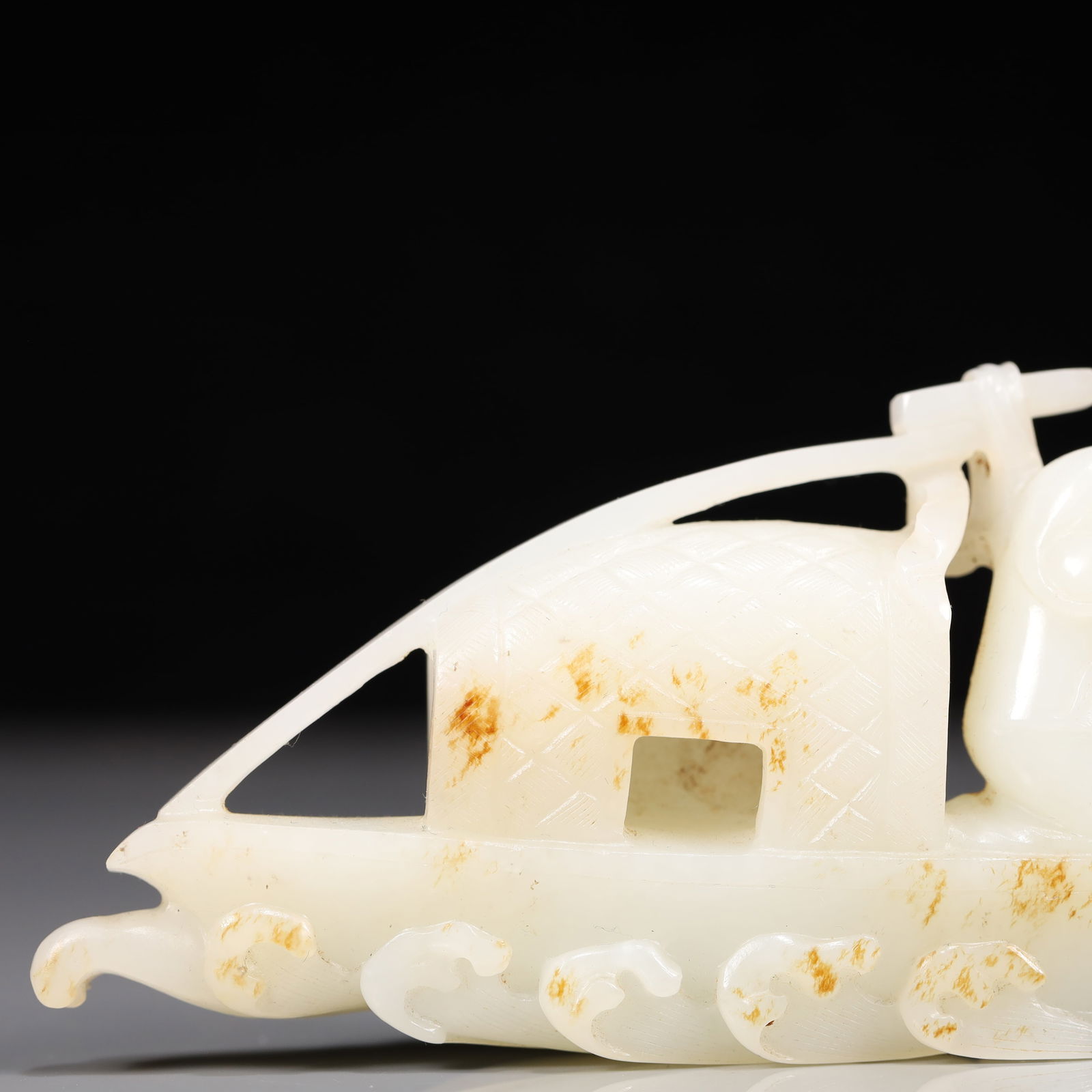 A Exquisite White Jade Boat Ornament - 2