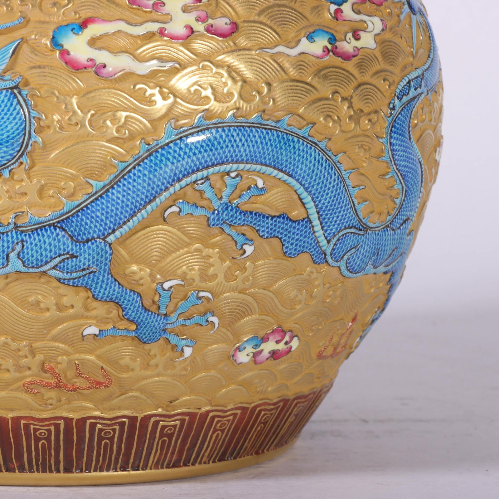 An Exquisite Enamel Seawater Pattern Dragon Pattern Brush Washer - 3