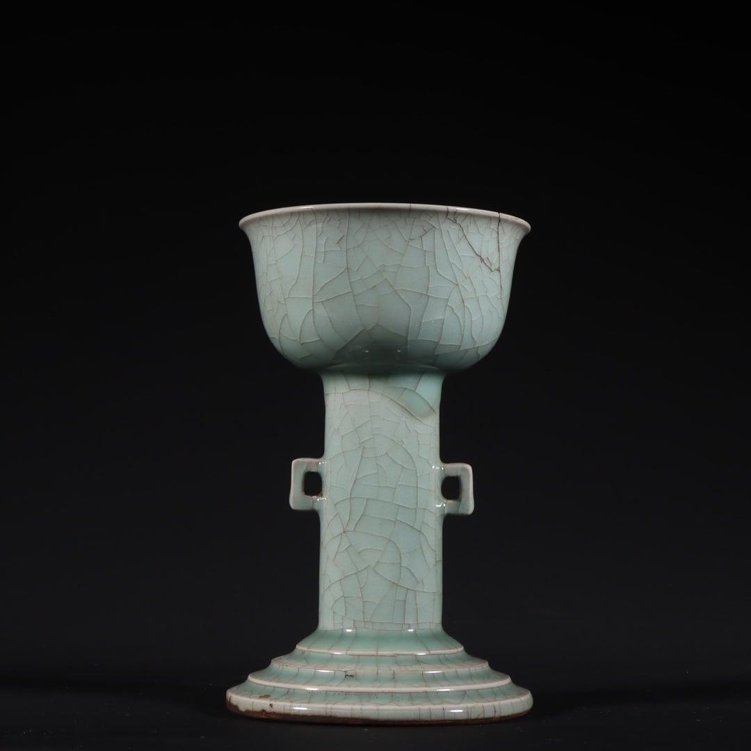 An Exquisite Longquan yao Celadon Glazed Candlestick - 2