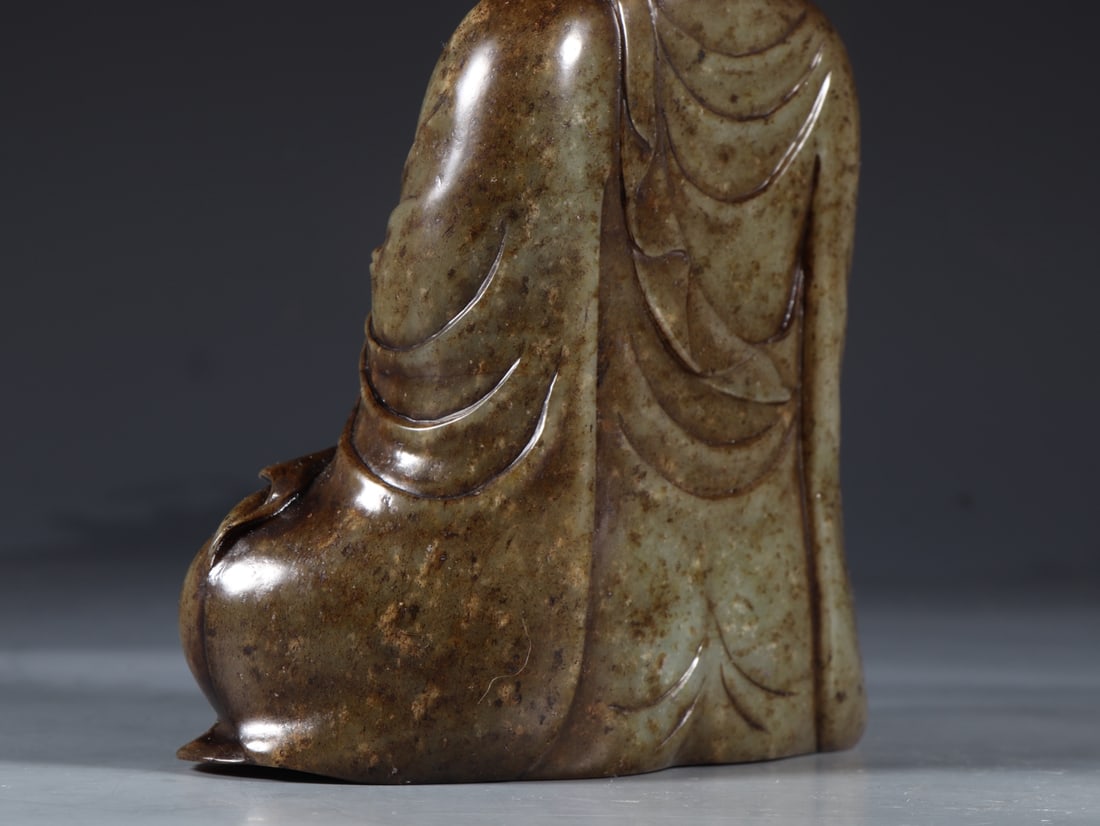 An Exquisite White Jade Buddha Statue - 8