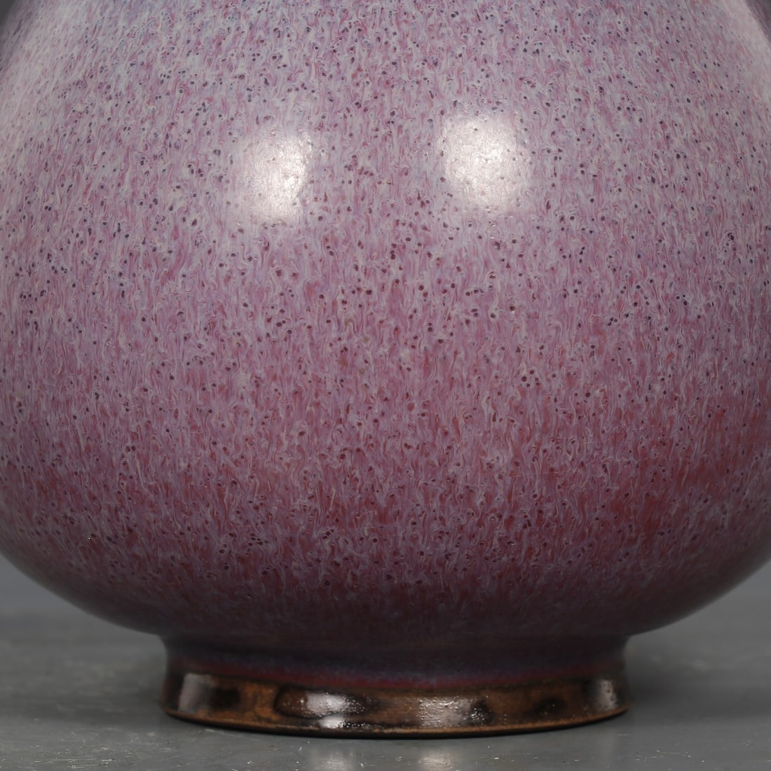 An Exquisite Jun yao Purple Glazed Jar - 3