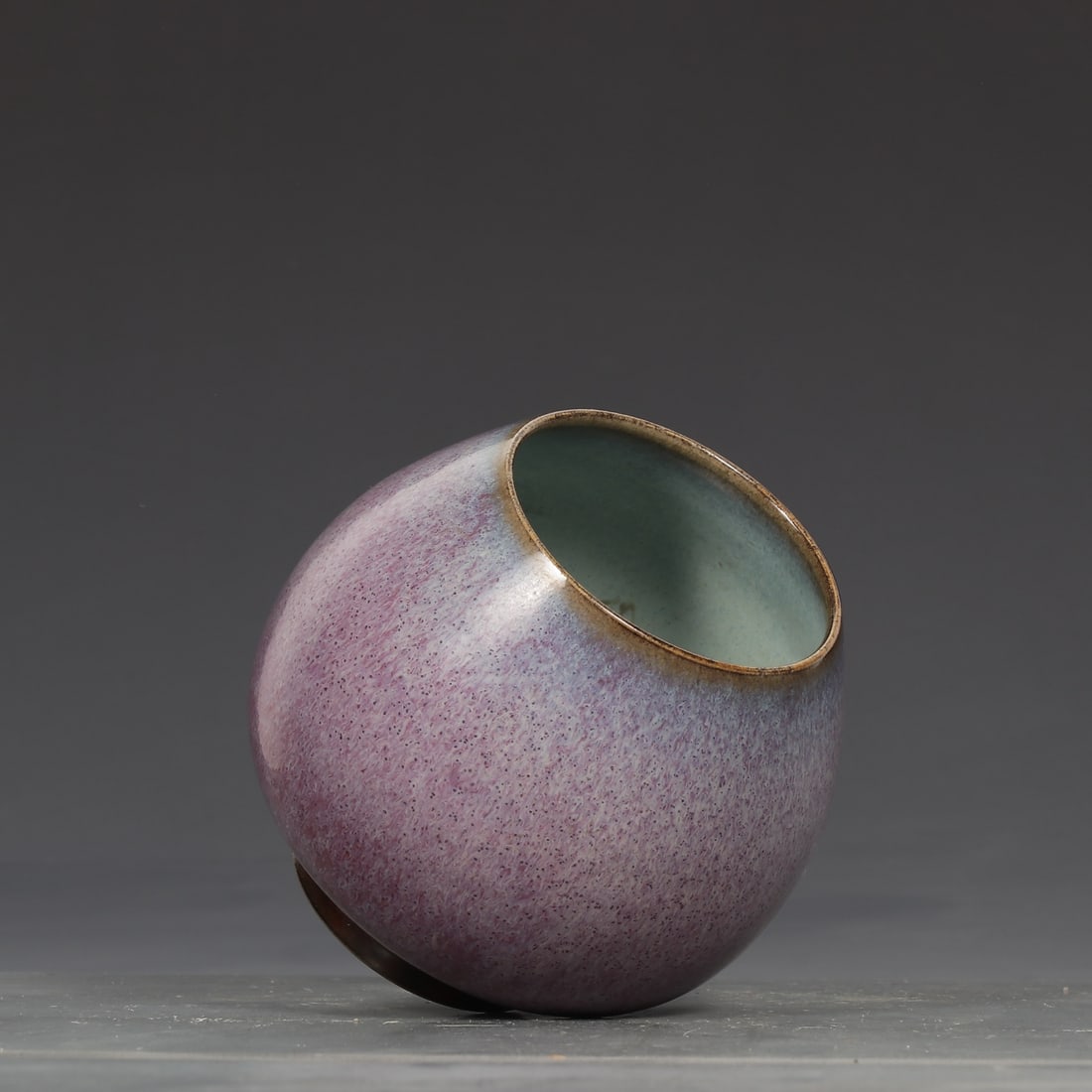 An Exquisite Jun yao Purple Glazed Jar - 7