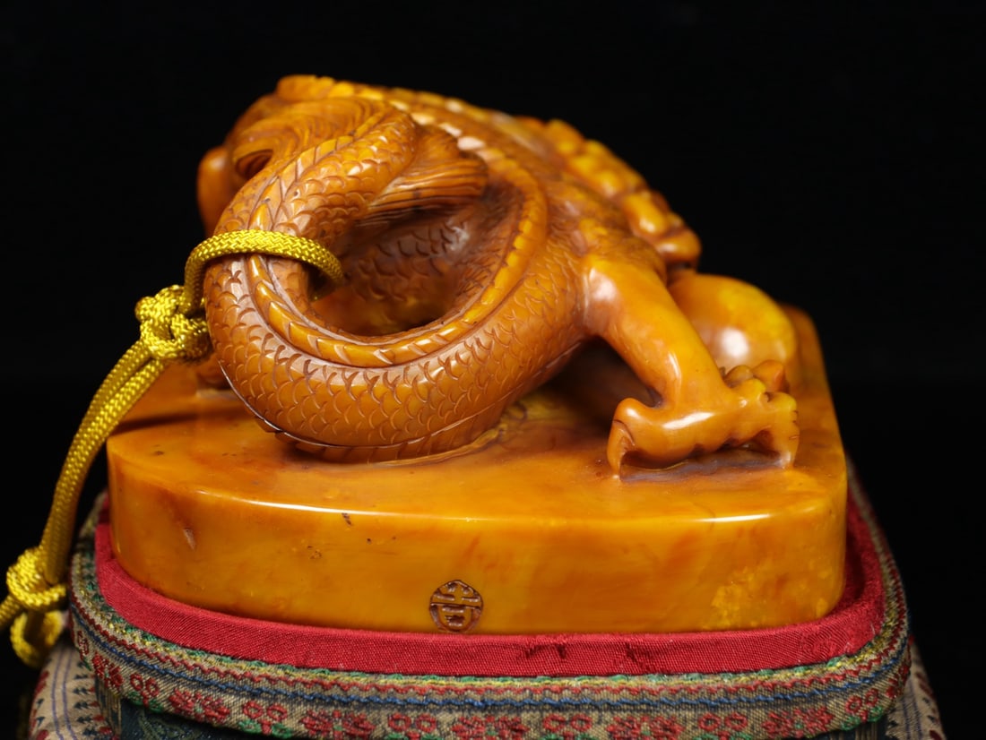 An Exquisite Shoushan Stone Dragon Pattern Seal Ornament - 5
