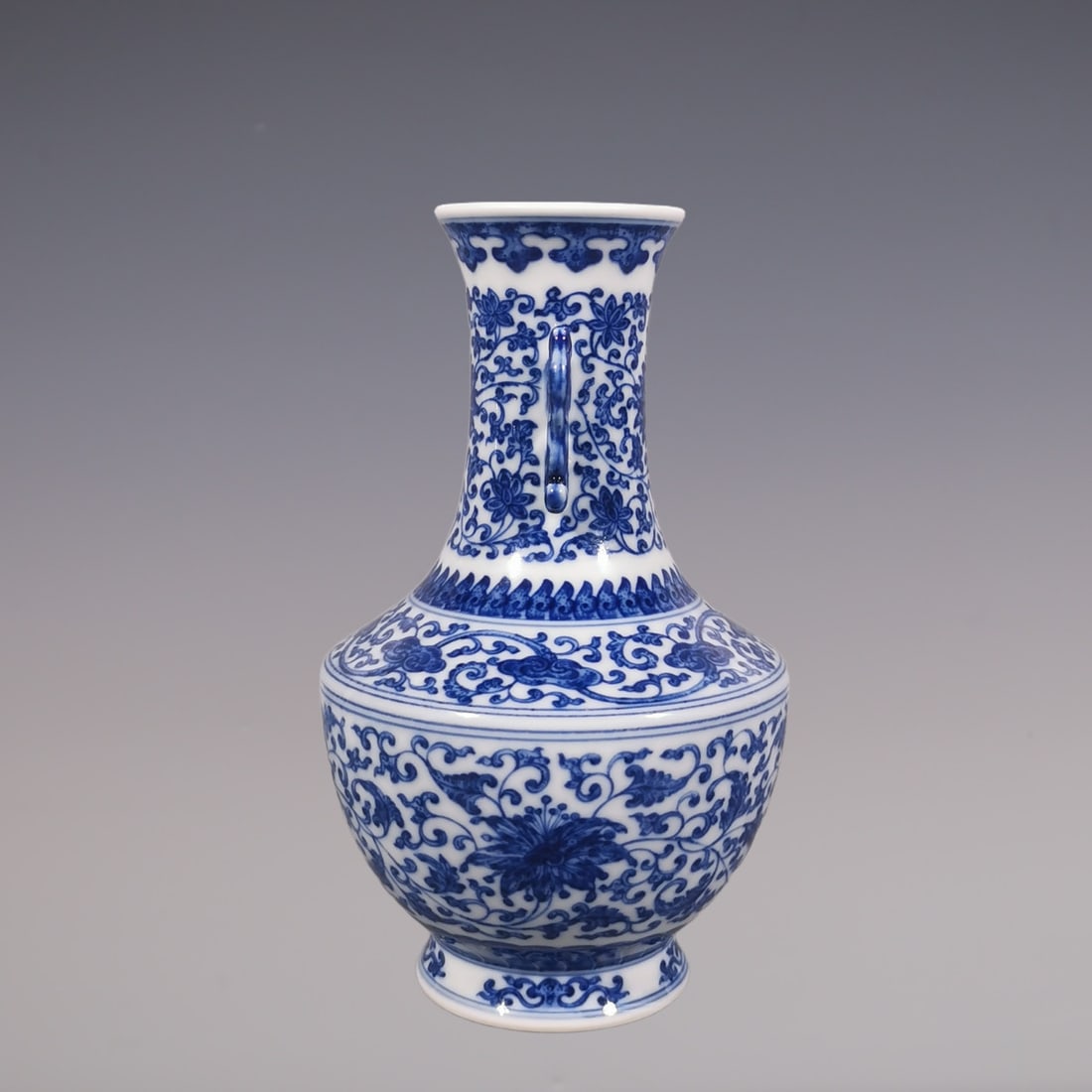 An Exquisite Blue and White Lotus Pattern Double-Ears Vase - 5