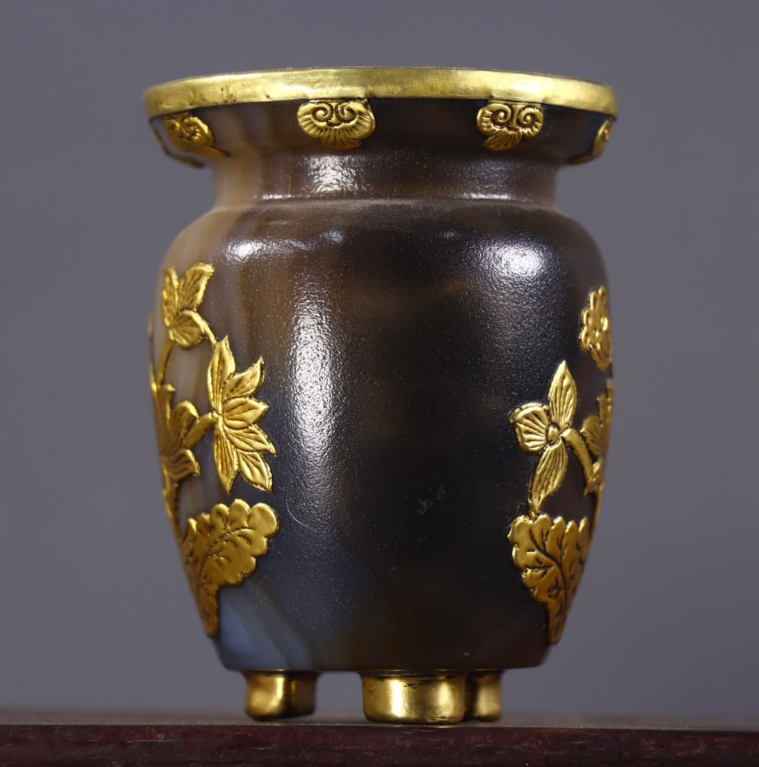 An Exquisite Agate Cover with Gold Flower Pattern Jar - 6