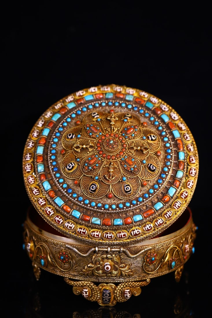 An Exquisite Silver Inlaid Gems Flower Pattern Box - 7