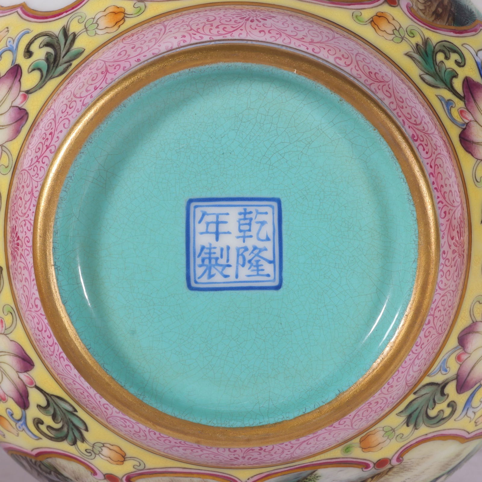 An Exquisite Enamel Lotus Pattern Animal Pattern Teapot - 8