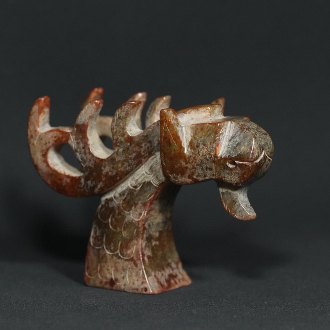 An Exquisite White Jade Ornament - 6